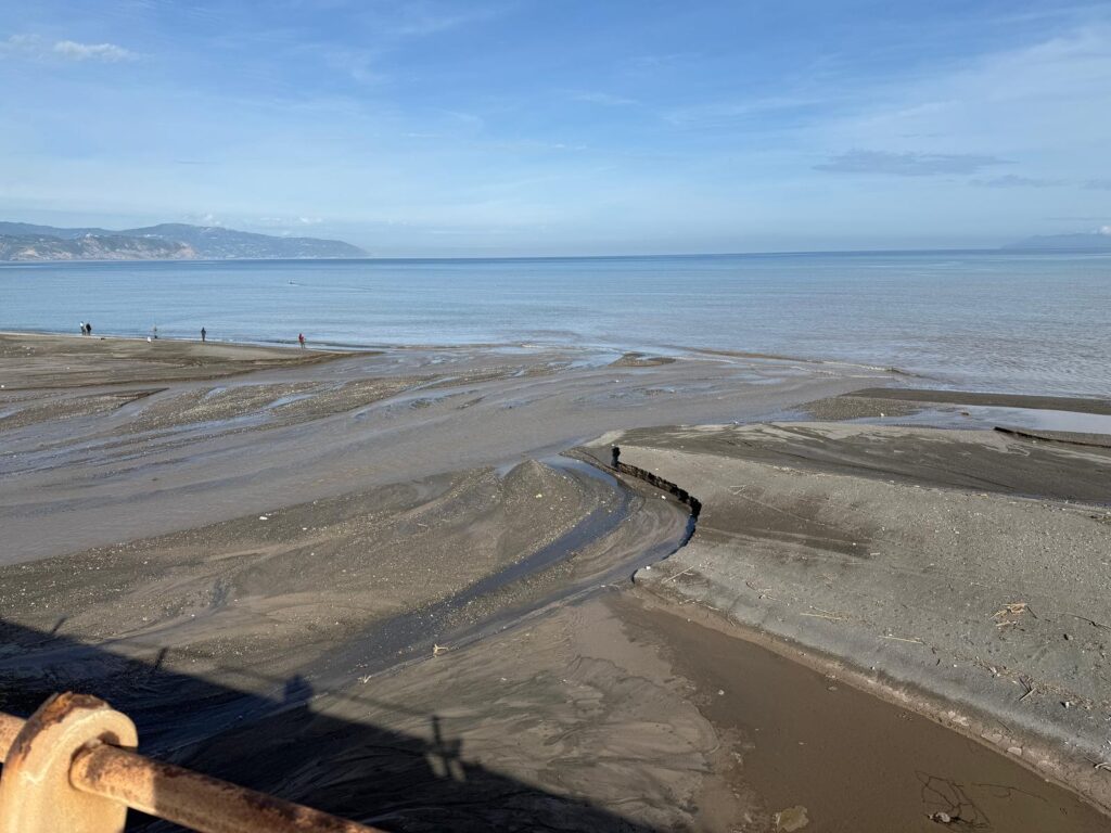 Liquami tra barcellona e terme vigliatore