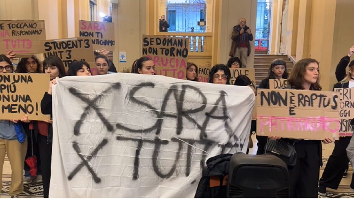 Manifestazione messina per sara