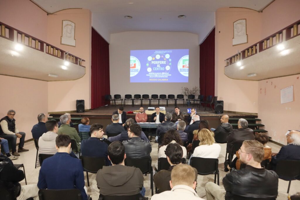 Periferie al Centro, evento Forza Italia Reggio