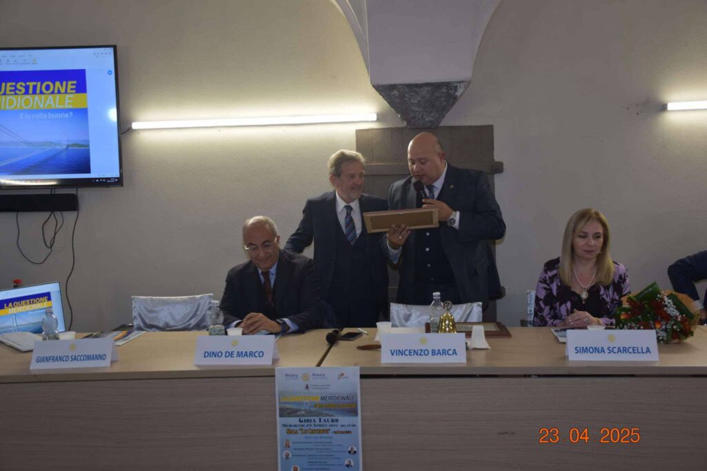 Presentazione libro Giacomo saccomanno