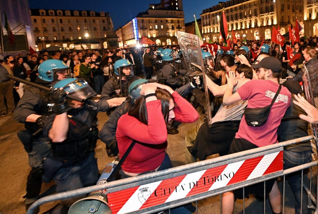 Scontri a Torino 25 aprile