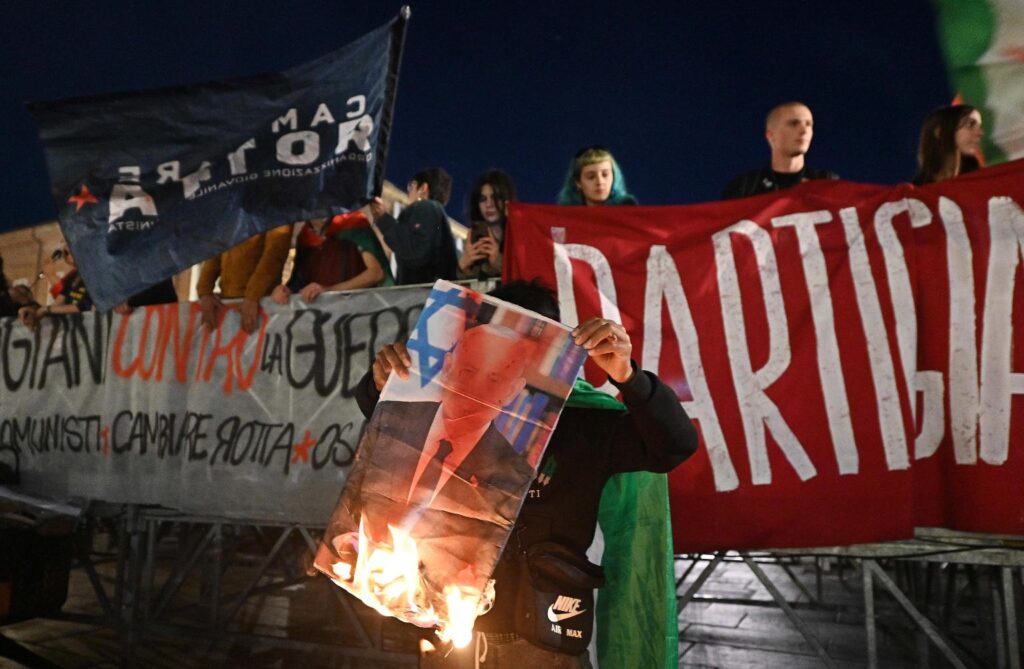 Scontri a Torino 25 aprile