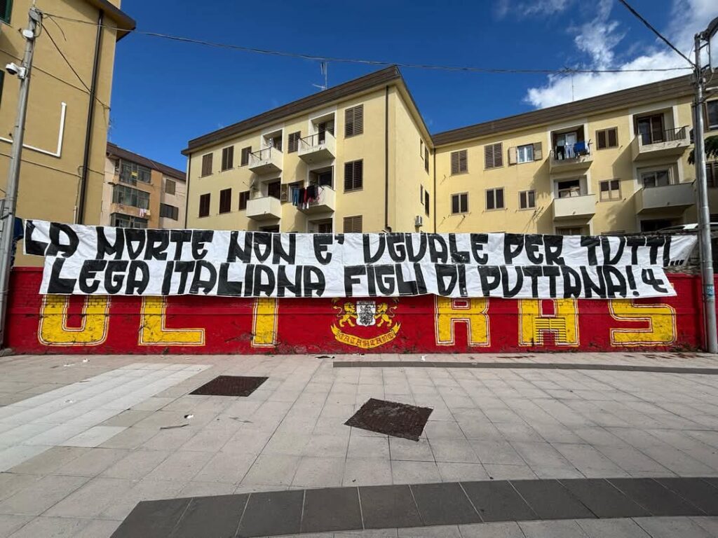 Ultras Catanzaro striscione morte Graziano Fiorita