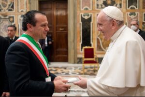 de luca - papa francesco