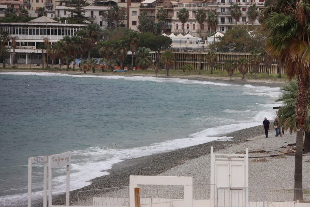 forte vento scirocco reggio calabria