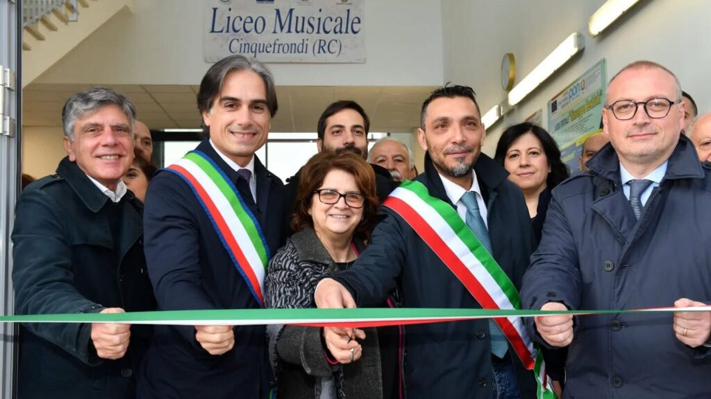 liceo coreutico cinquefrondi