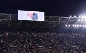 minuto silenzio papa francesco
