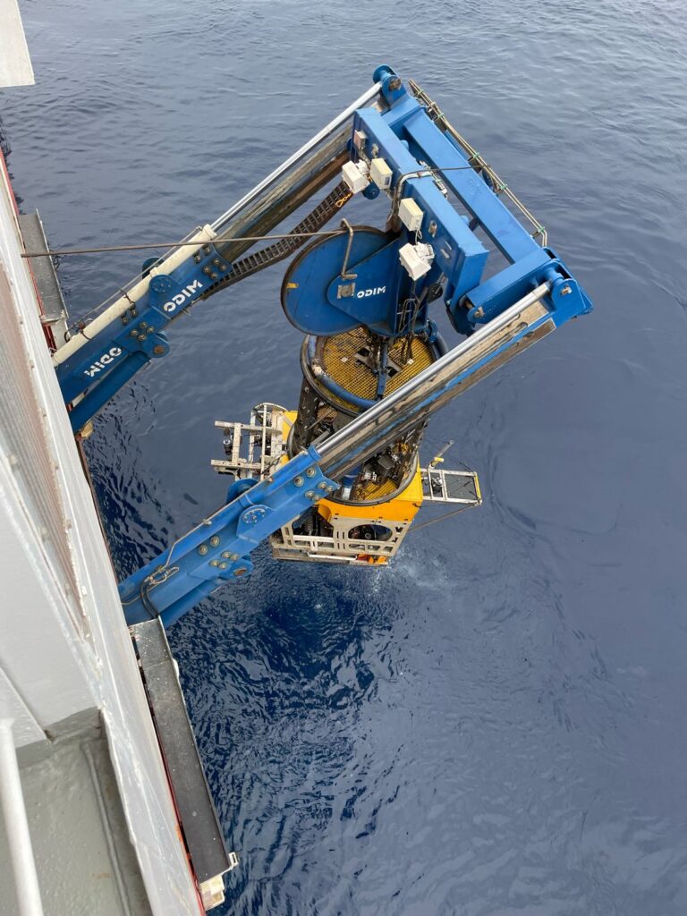 montagne-sottomarine_ispra_2