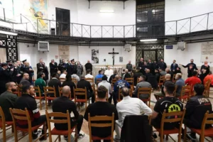 papa nelle carceri