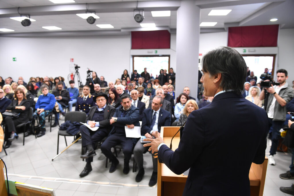 solitudine giovani iniziativa Reggio