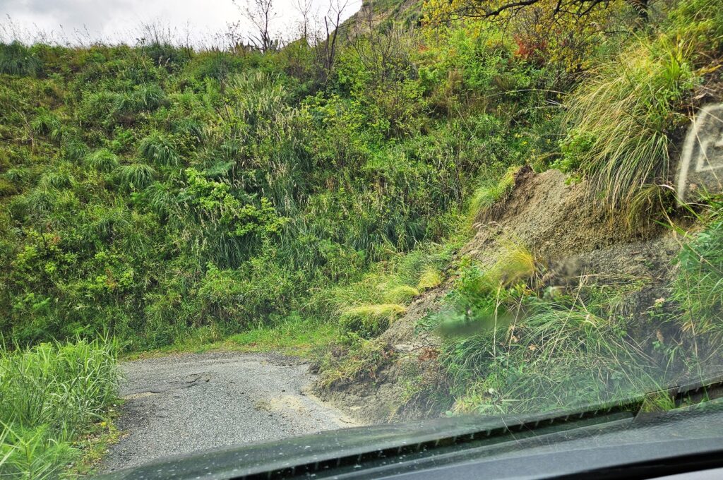 strada per limbone frana