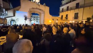 uscita pubblica graziano di natale piazza del popolo paola