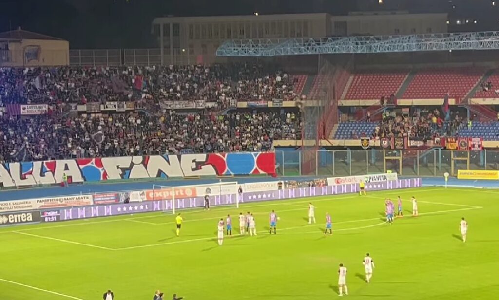 Catania Potenza rigore sbaglia da Caturano e parato da Dini