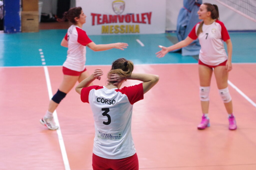 Corso in campo Pallavolo Messina serie D femminile