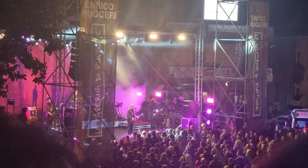 Enrico Ruggeri Cinquefrondi