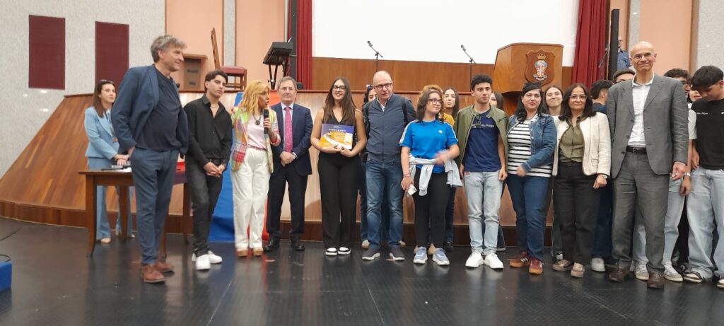 Istituto scolastico Rita Levi Moltalcini Sersale Catanzaro