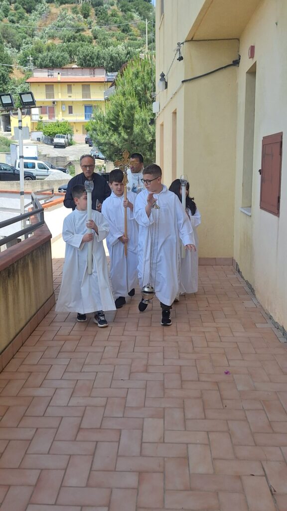 Messa Montebello e Masella reliquia Santa Rita