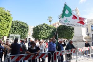No Ponte Reggio Calabria, aspettando Salvini