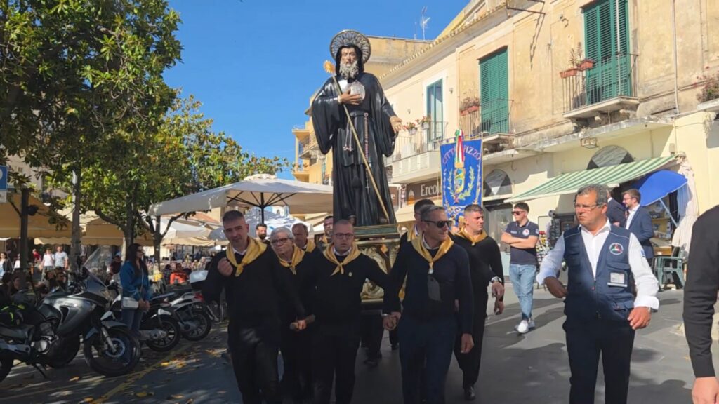 Pizzo Processione San Francesco da Paola