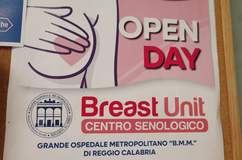 Presentazione giornata sensibilizzazione patologie seno GOM Reggio Calabria