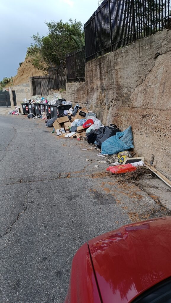 Spazzatura periferia Reggio Calabria