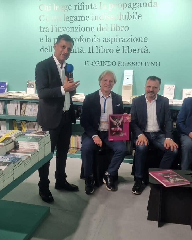 Vibo Valentia Salone del Libro di Torino
