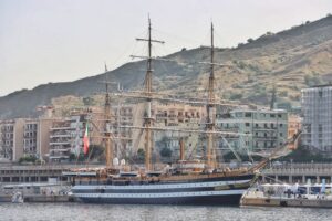 amerigo vespucci al porto di reggio calabria