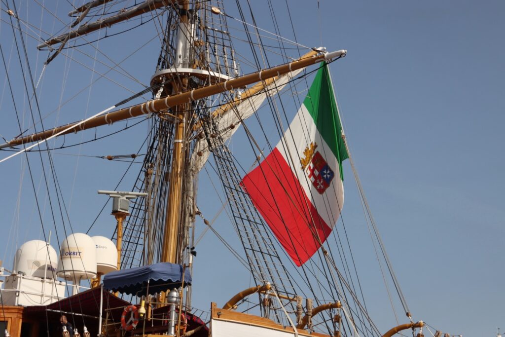 amerigo vespucci porto reggio calabria