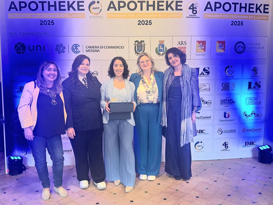foto di gruppo premiazione
