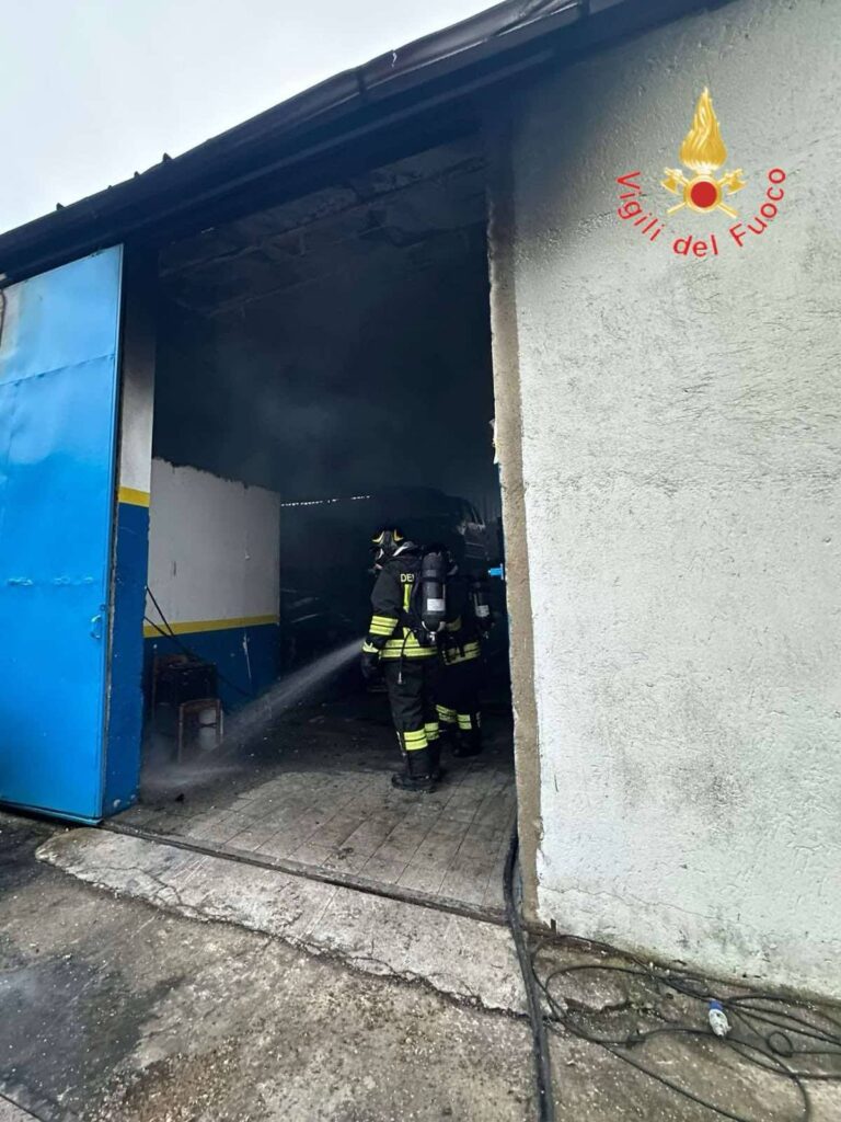 incendio vibo valentia