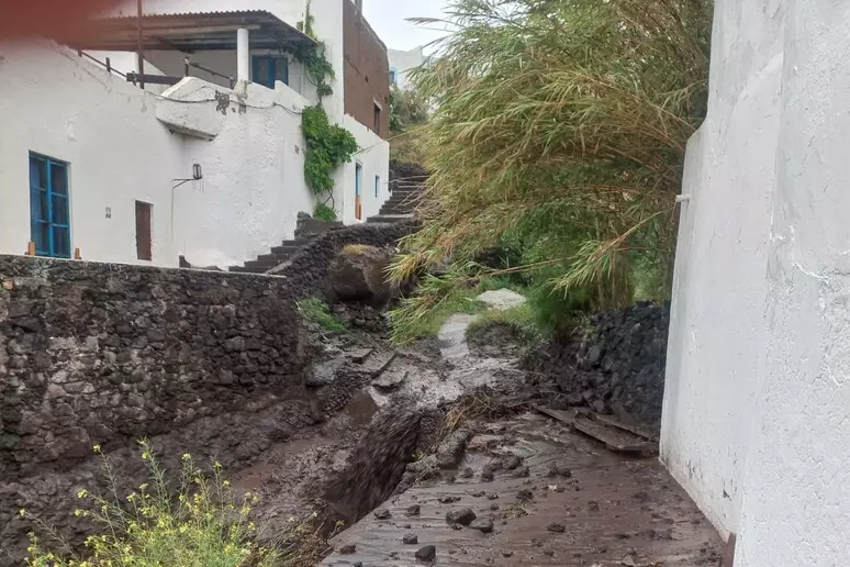 maltempo-ginostra-stromboli