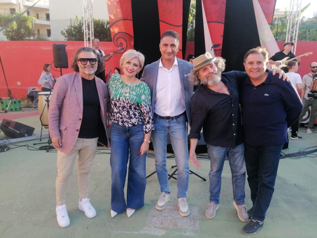 premiazione concorso poesia dialettale Peppe Stellittano