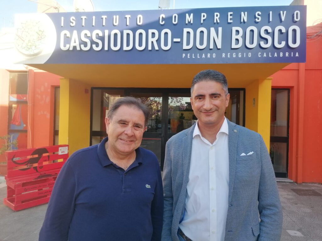 premiazione concorso poesia dialettale Peppe Stellittano