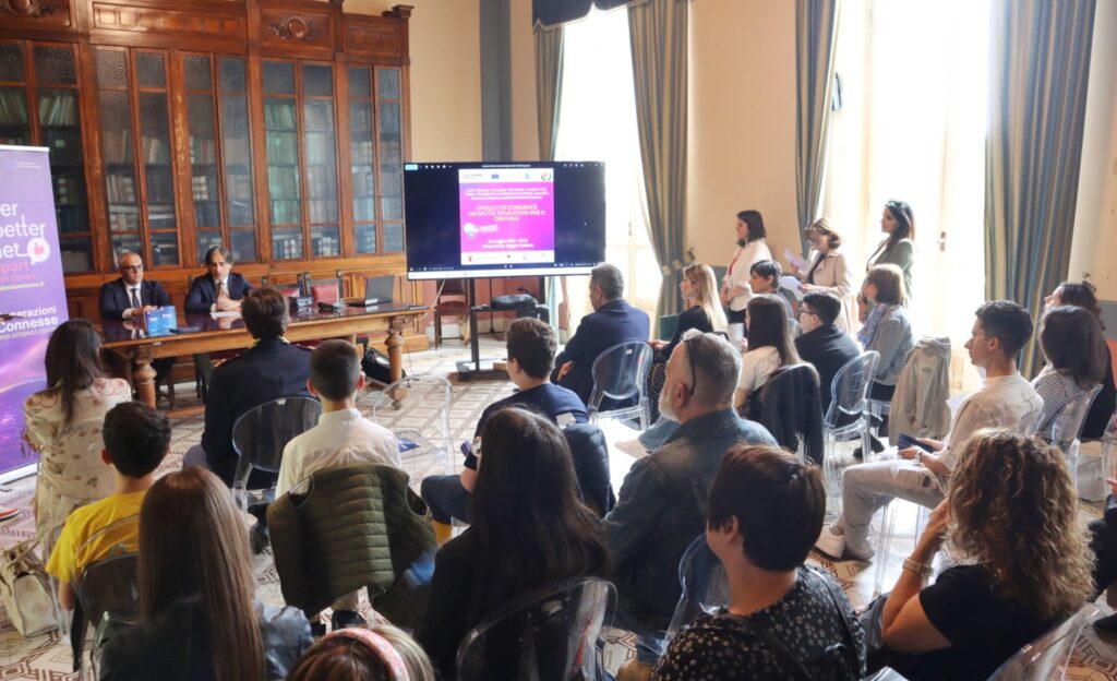 progetto generazioni connesse save the children