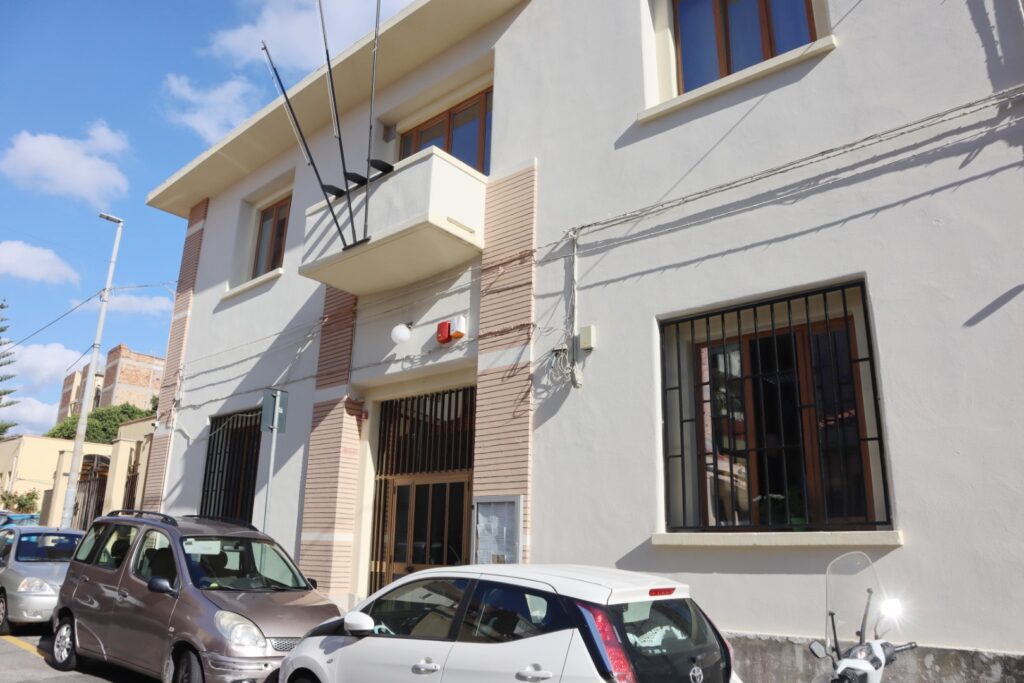 riapertura centro sociale sbarre