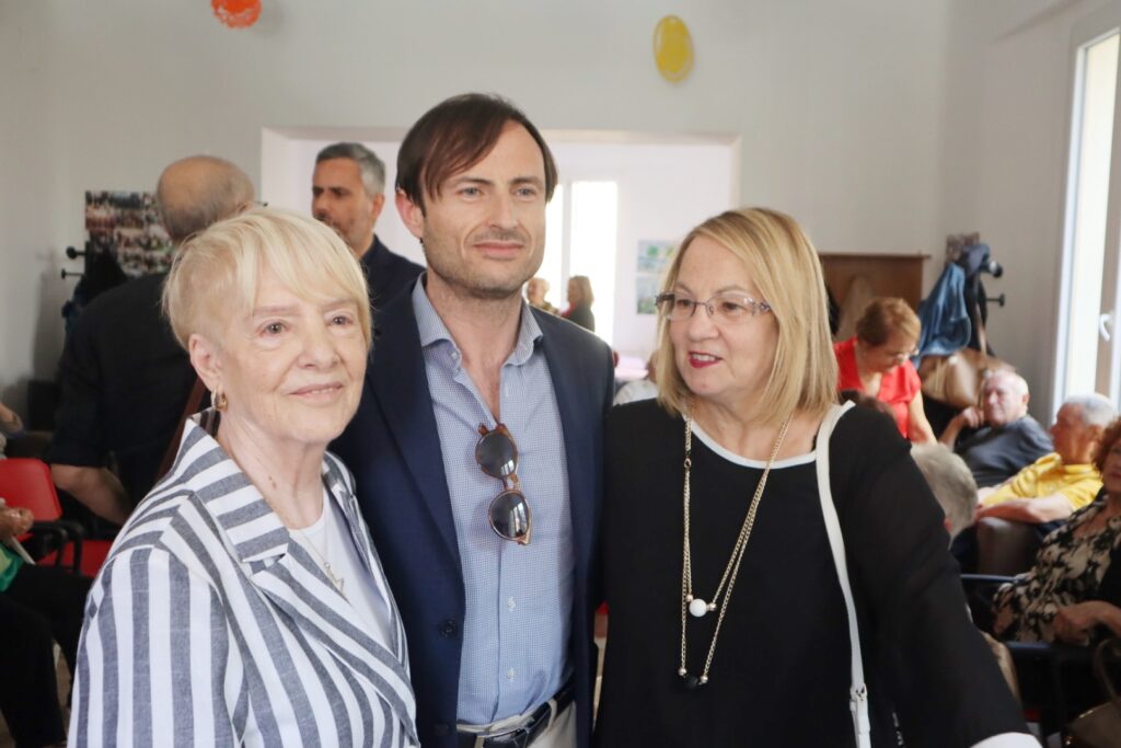 riapertura centro sociale sbarre Cardia