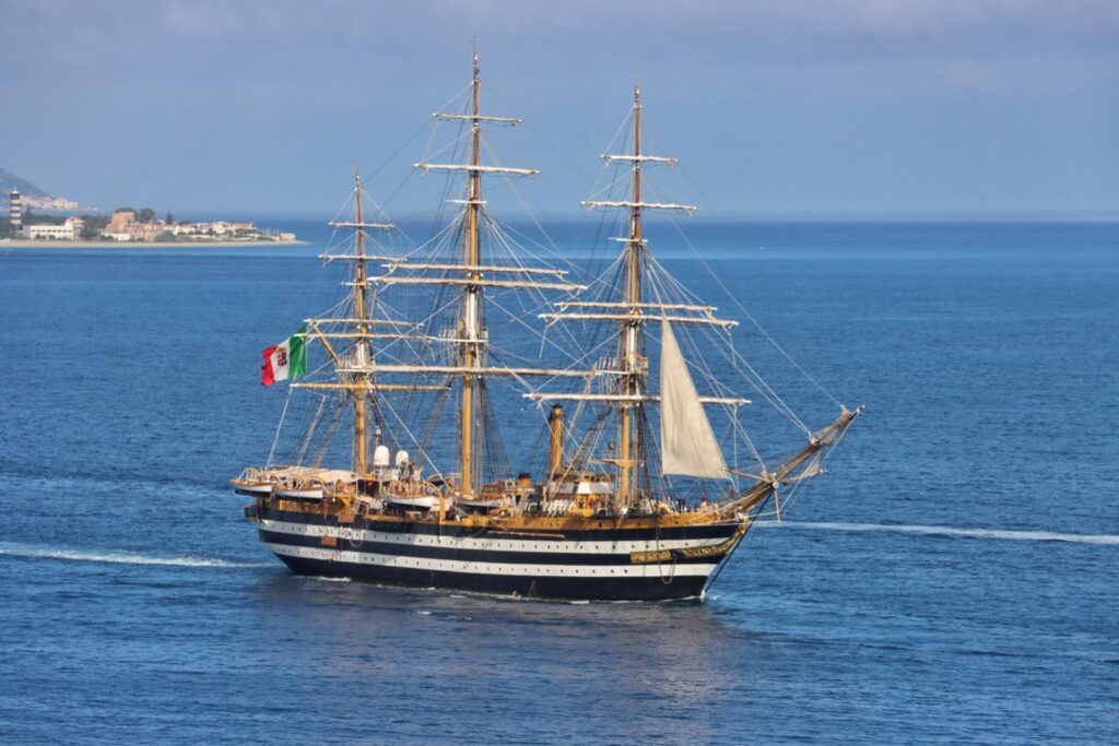 vespucci saluta reggio calabria e lo stretto