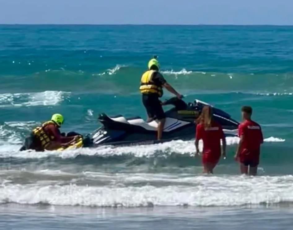 sevizio di salvataggio a mare
