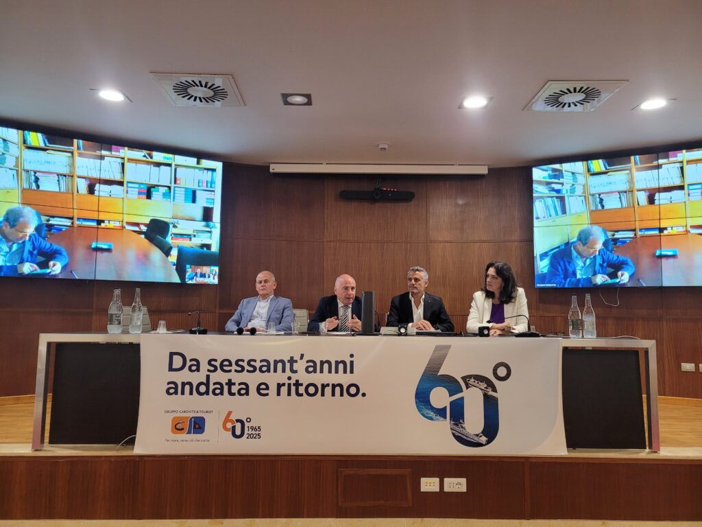 Conferenza stampa messina caronte (2)