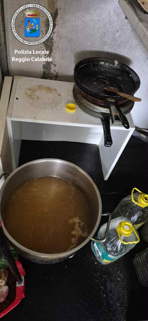 Cucina degli orrori Reggio Calabria