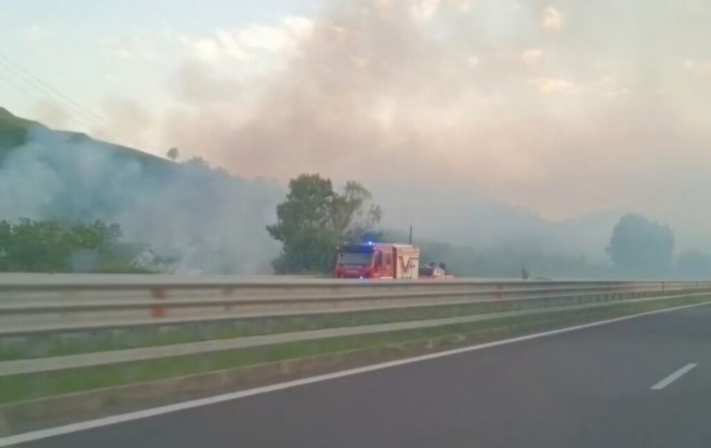 Incendio tra Gerocarne e Soriano Calabro
