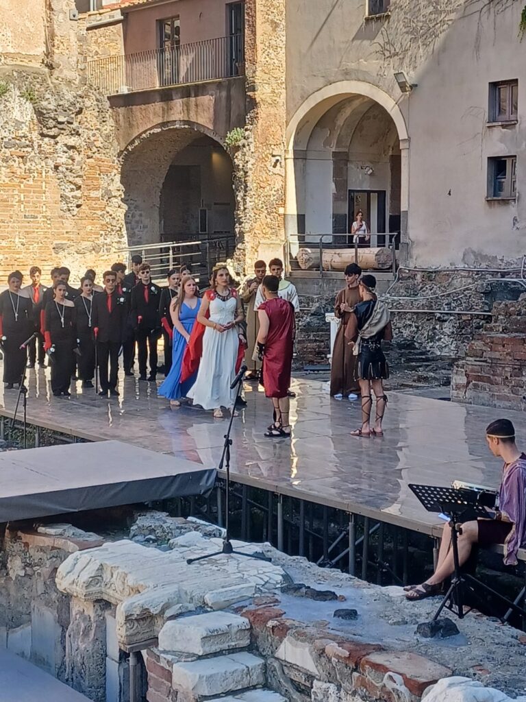 Liceo Pizi vince il Festival del teatro Classico