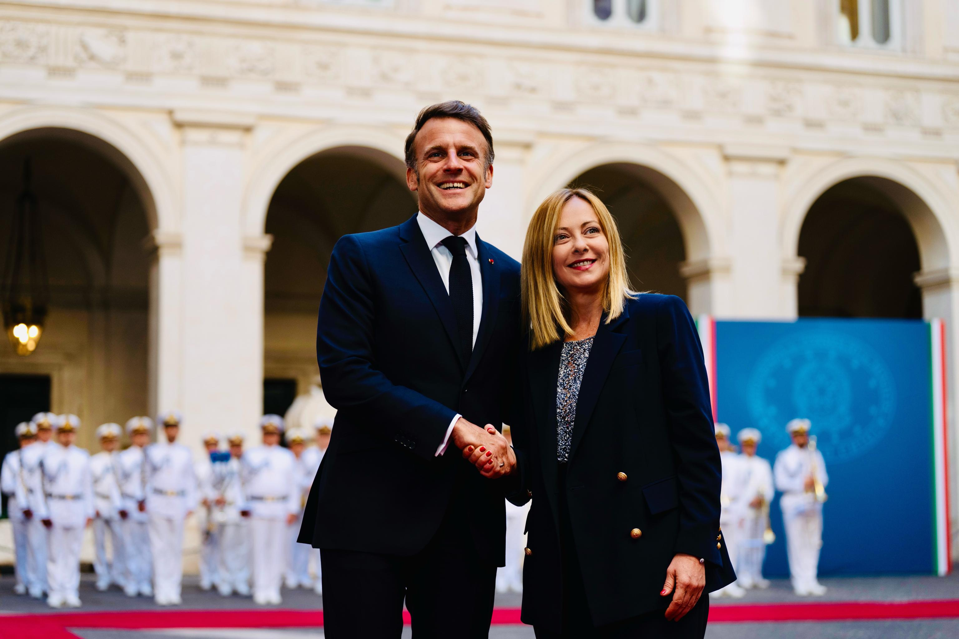 Meloni riceve il presidente francese Macron a P.Chigi
