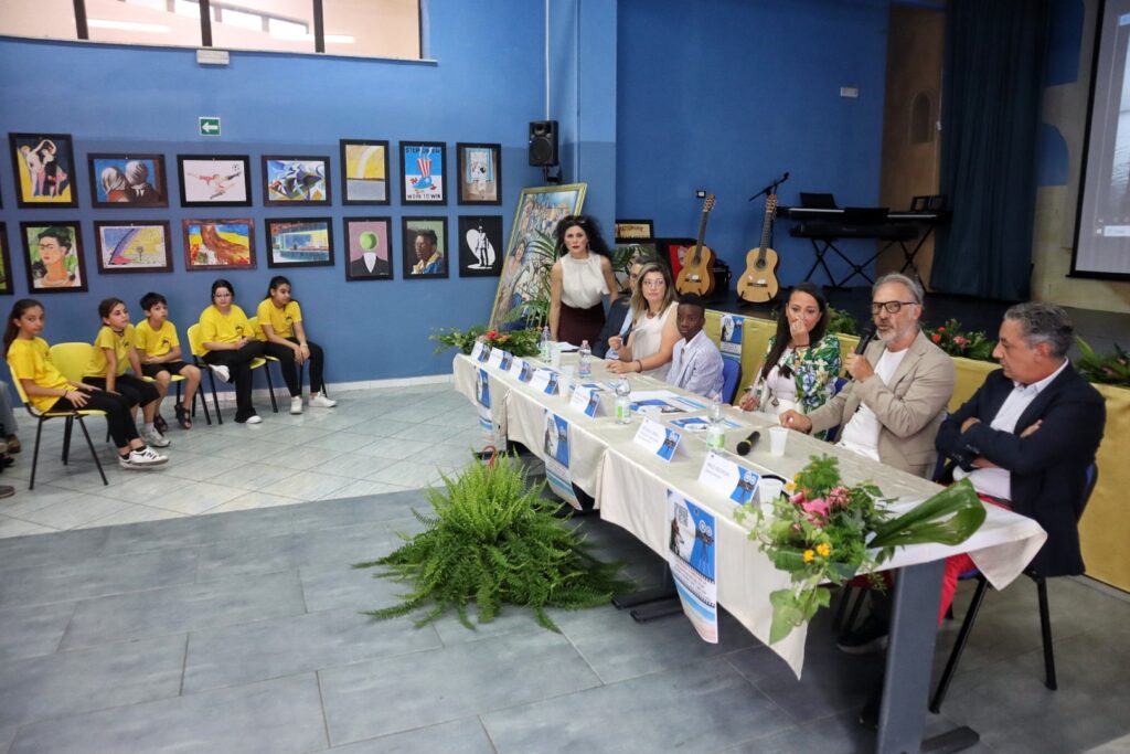 Presentazione film Spiaggia di Vetro