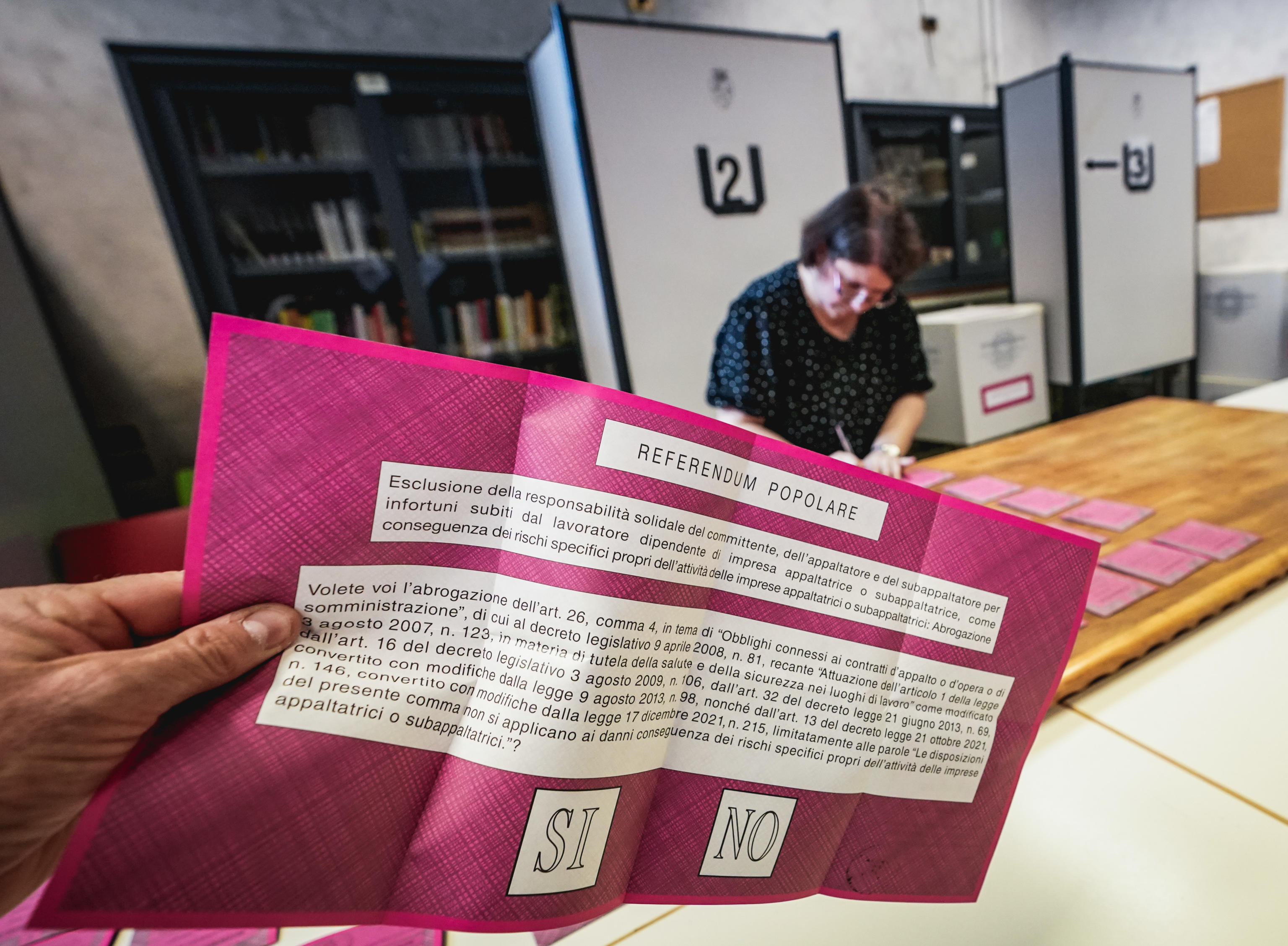 DOMANI I REFERENDUM, ANCORA POLEMICHE SULL’ASTENSIONE