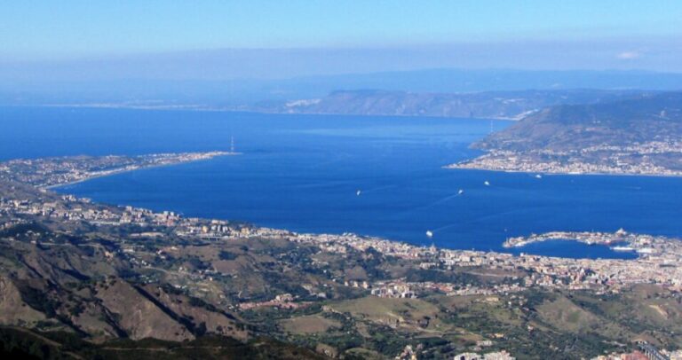 Caro carburante, gli armatori siciliani: “pronti a bloccare lo Stretto di Messina”