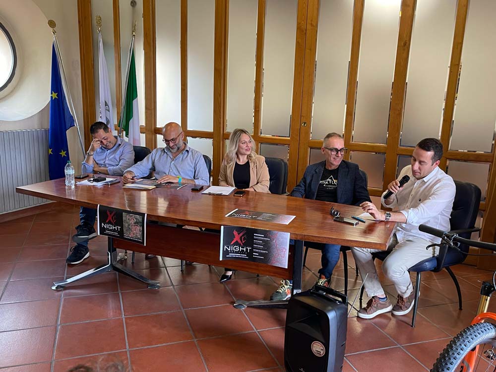 XC Night centro storico di Montalto Uffugo diventa un circuito per ciclisti