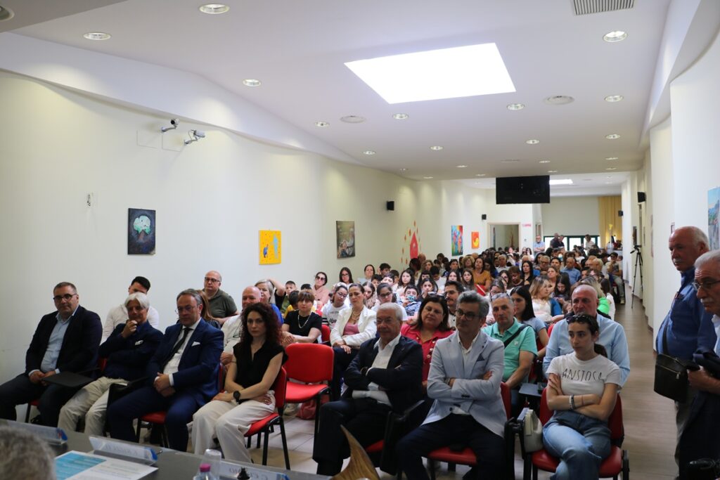 avis calabria nelle scuole