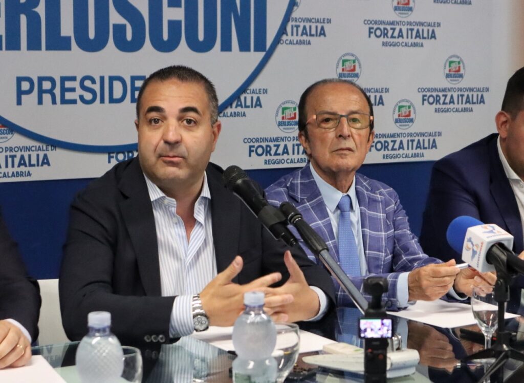 conferenza ingresso antonino zimbalatti in forza italia con cannizzaro