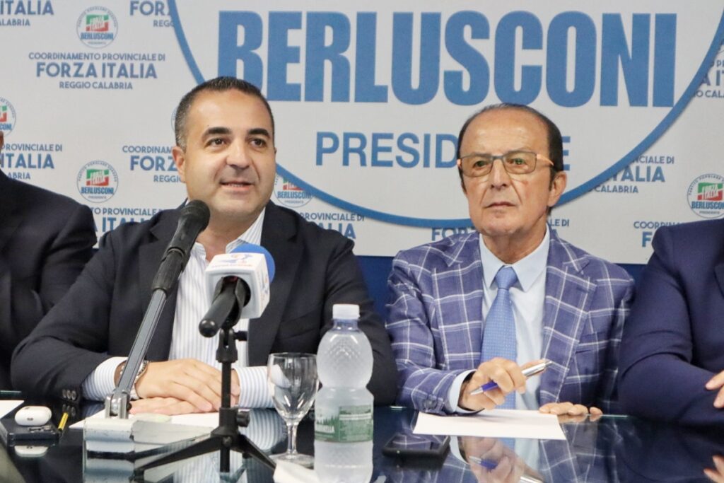 conferenza ingresso antonino zimbalatti in forza italia con cannizzaro